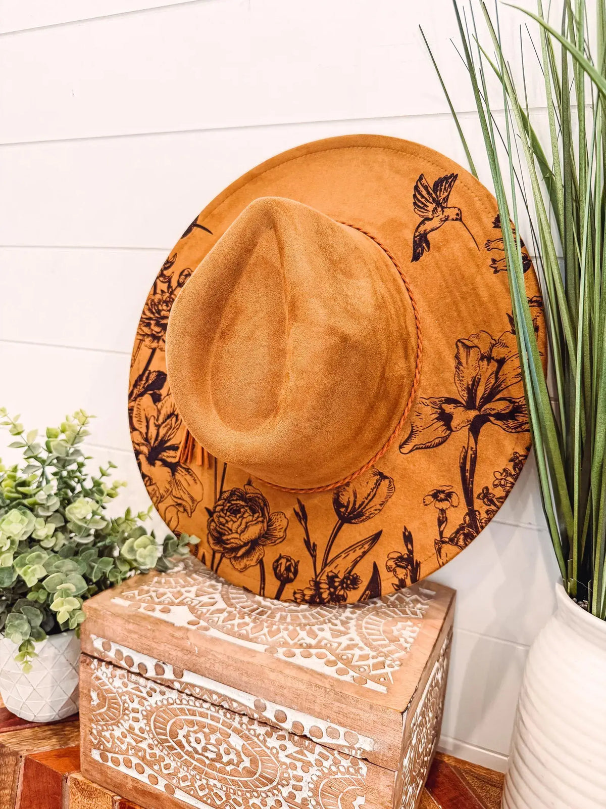 Engraved Floral Hat
