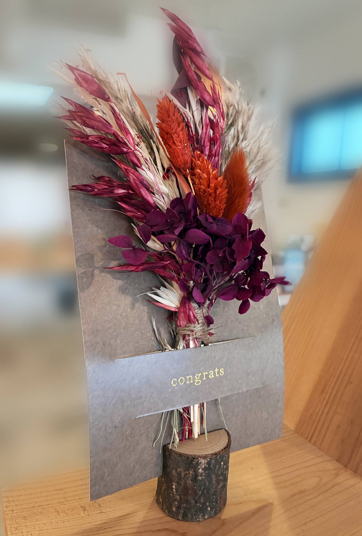 Hugs & Kisses Mini Bouquet Card | Dried Floral Greeting