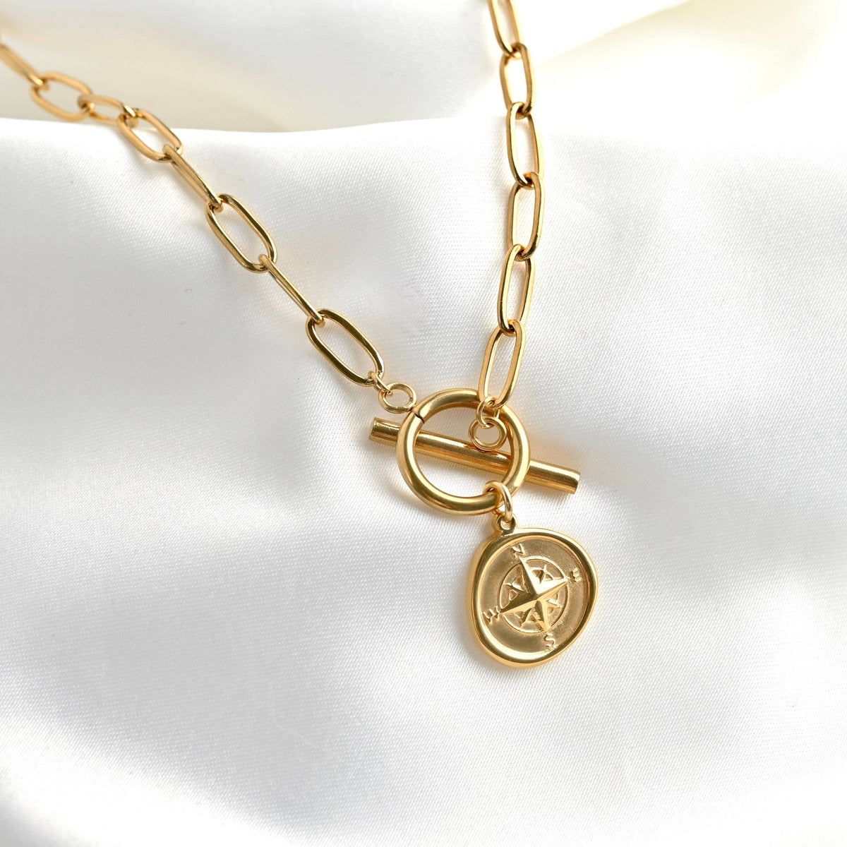 Paperclip Compass Medallion Necklace - Stainless Steel